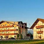 Laschenskyhof &