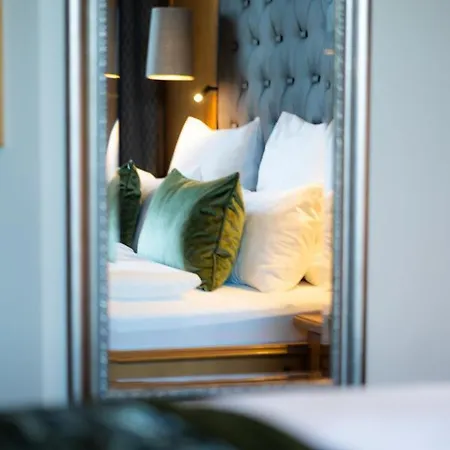 Hotel Laschenskyhof & 4*