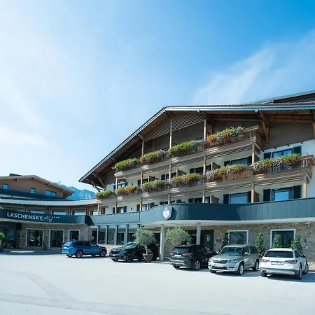 Hotel Laschenskyhof & Wals-Siezenheim